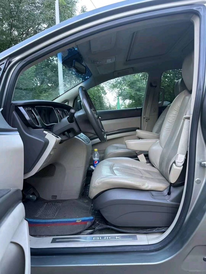 枣庄11年别克GL88