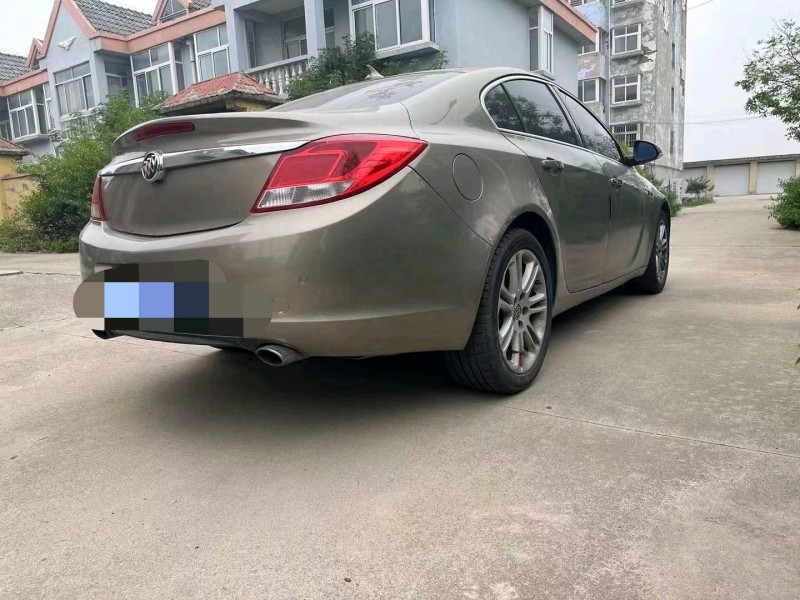 枣庄10年别克君威5