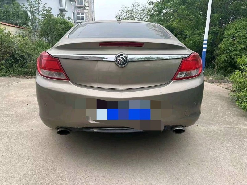 枣庄10年别克君威6