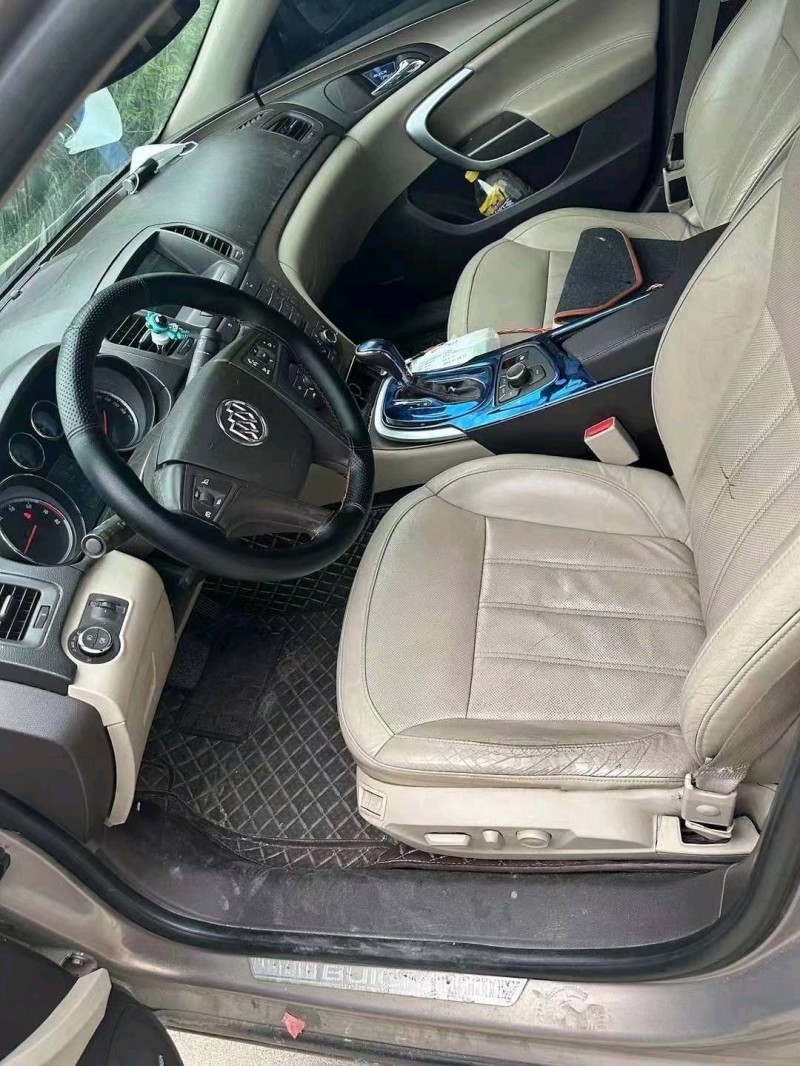 枣庄10年别克君威7