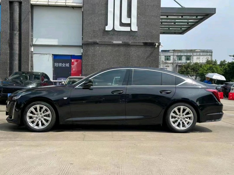 东莞20年凯迪拉克CT57