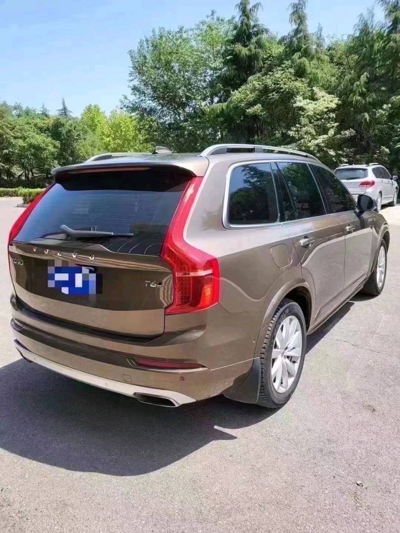 东营16年沃尔沃XC908