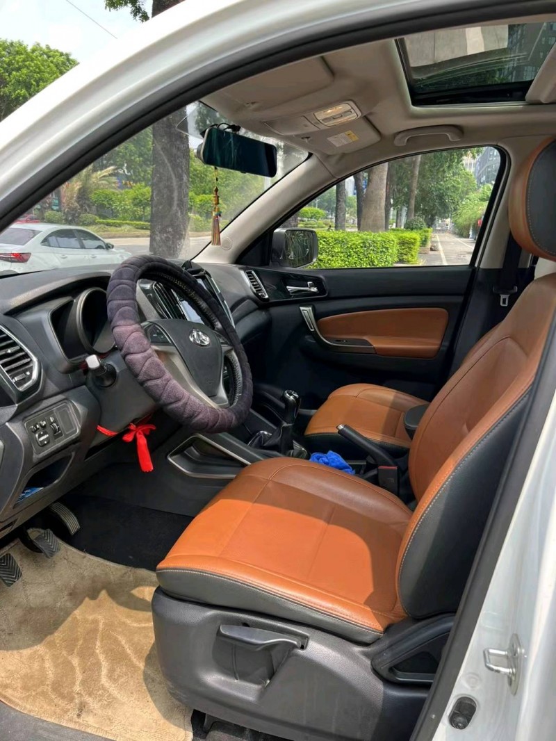 东莞16年长安汽车CX704