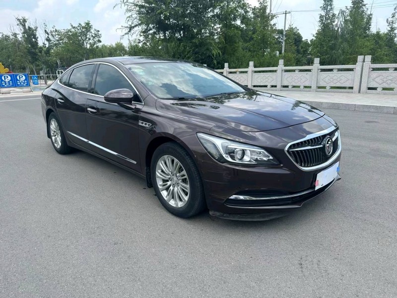 徐州17年别克君越3