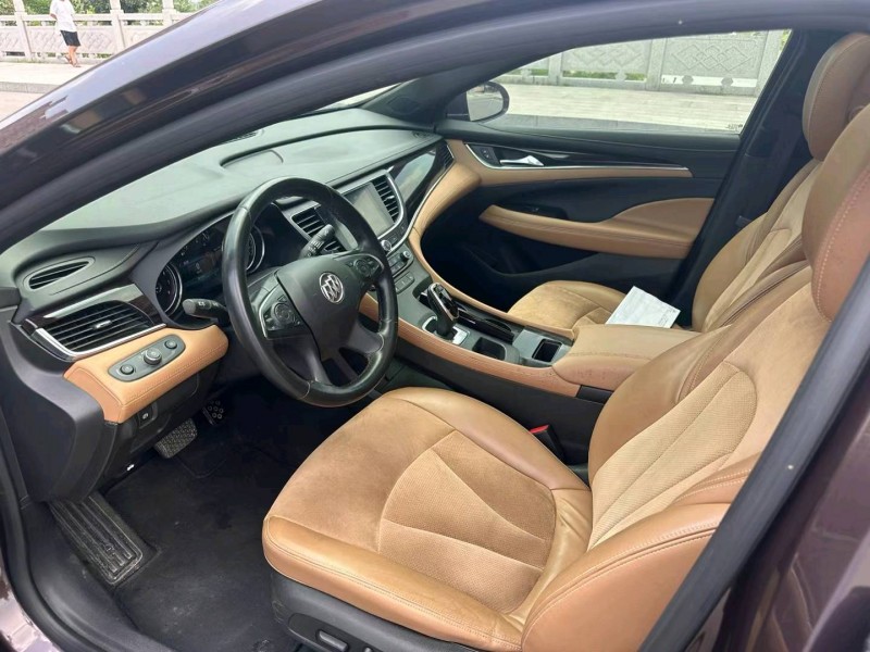 徐州17年别克君越7