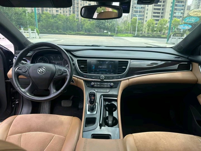 徐州17年别克君越8