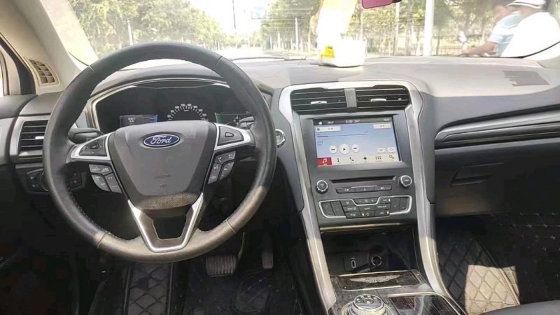 徐州17年福特蒙迪欧9