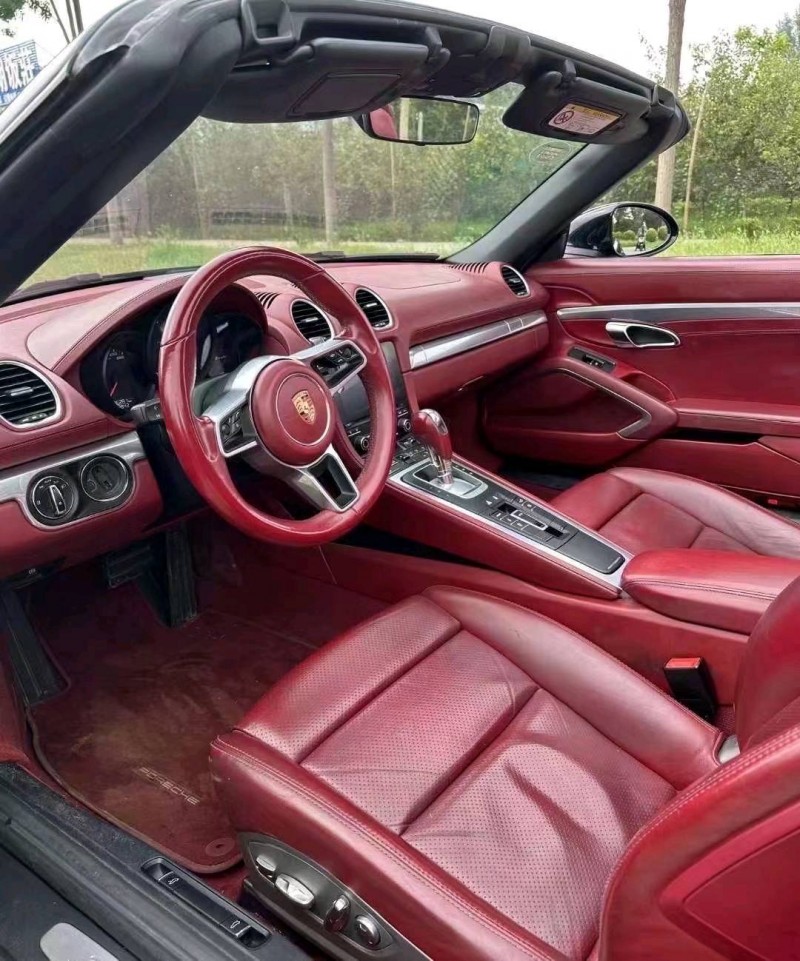 枣庄17年保时捷Boxster6