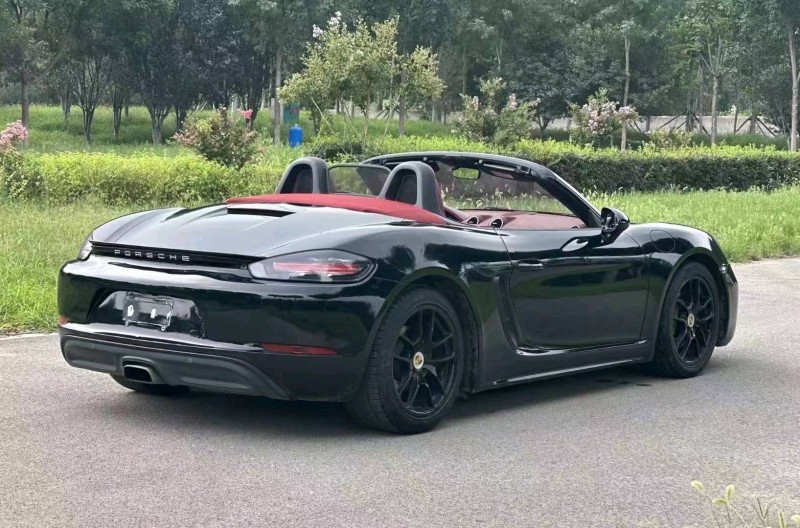 枣庄17年保时捷Boxster7