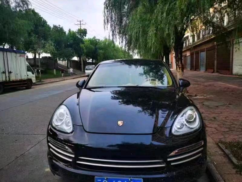 萍鄉15年保時捷卡宴1