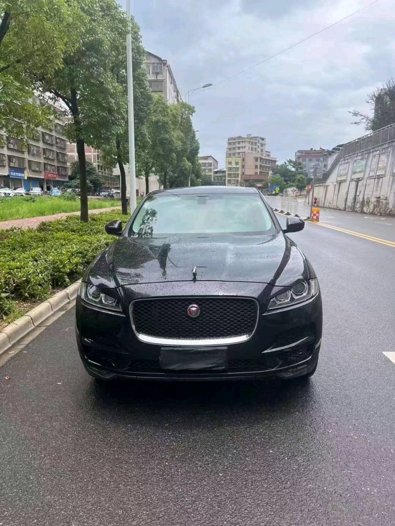 衡阳17年捷豹F-PACE1