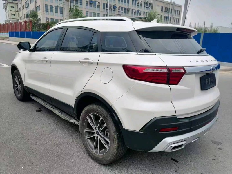 珠海20年福特领界7