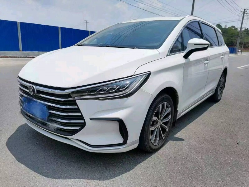 汕头21年比亚迪宋MAX2