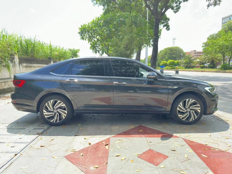 东莞21年大众速腾9