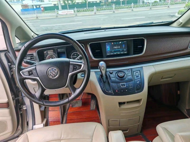 枣庄20年别克GL86