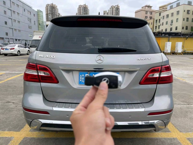 广州13年奔驰ML9