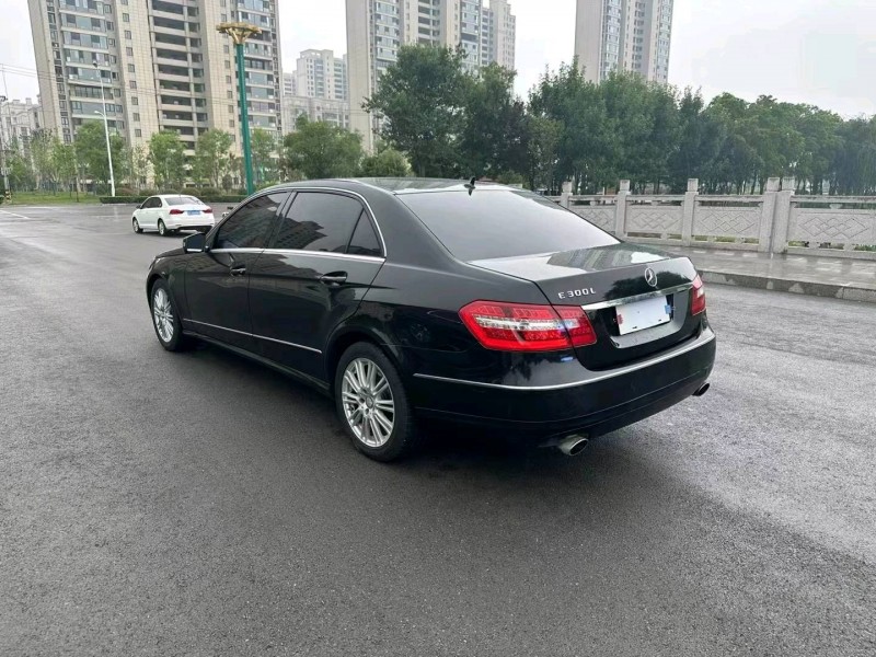 徐州13年奔驰E6
