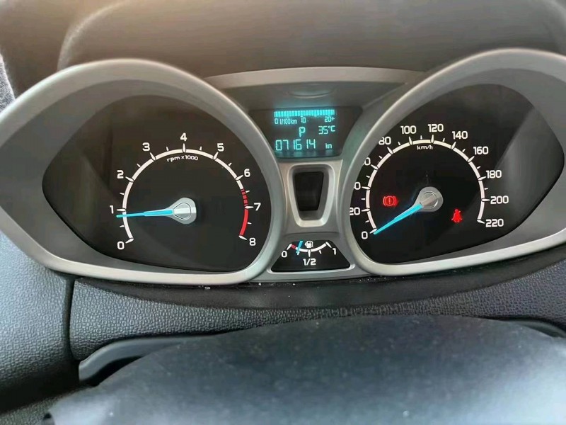 常州14年福特翼搏9