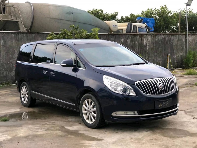 徐州11年别克GL82