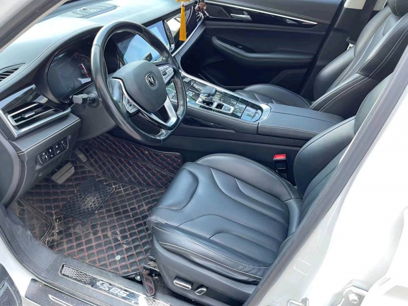 东营19年长安汽车CS854