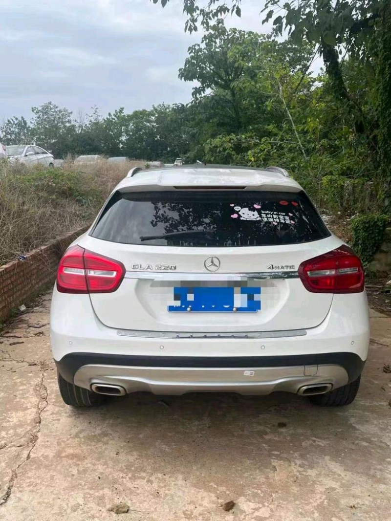 衡阳16年奔驰GLA5
