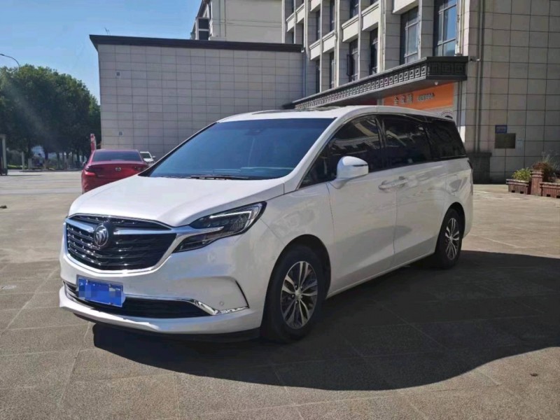 重庆22年别克GL82