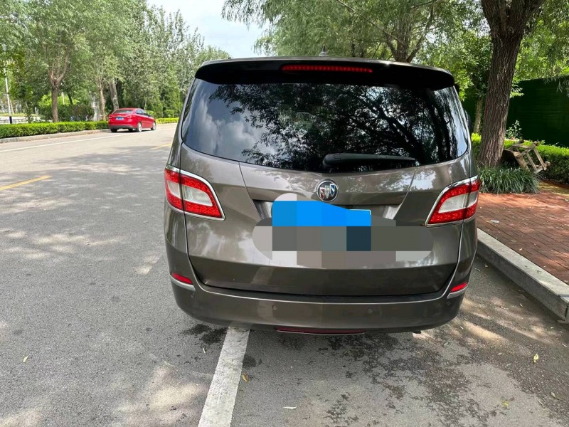 枣庄12年别克GL84