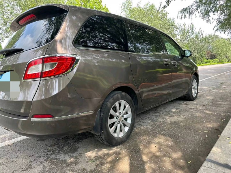 枣庄12年别克GL86