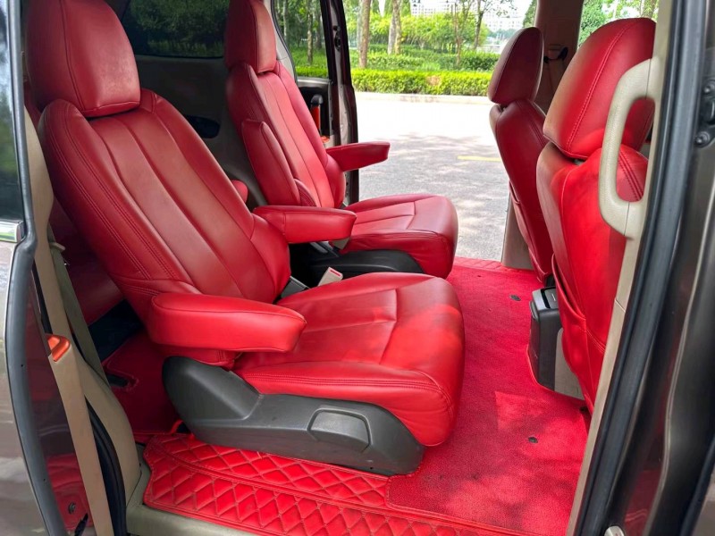 枣庄12年别克GL88