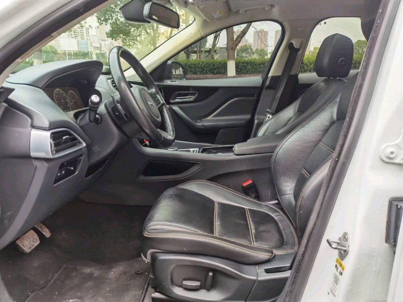 苏州18年捷豹锋湃4