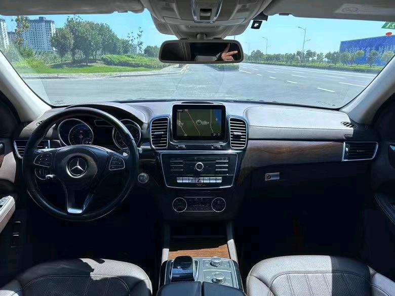 盐城17年奔驰GLS6