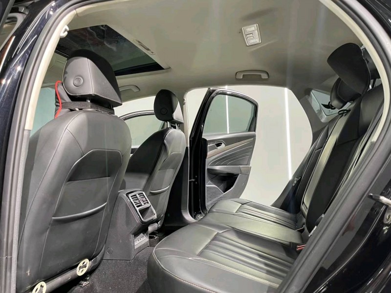 成都20年大众帕萨特6