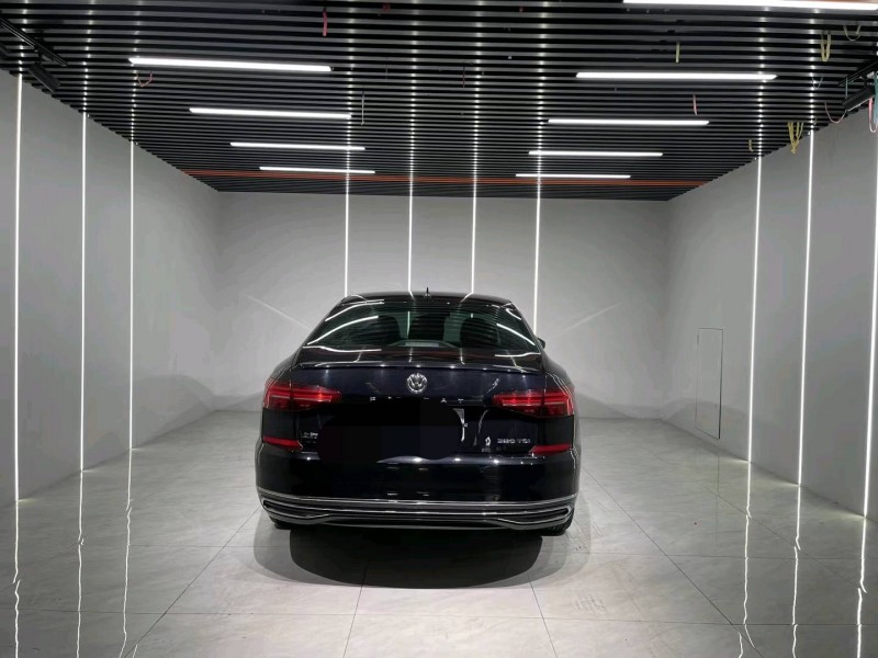 成都20年大众帕萨特8