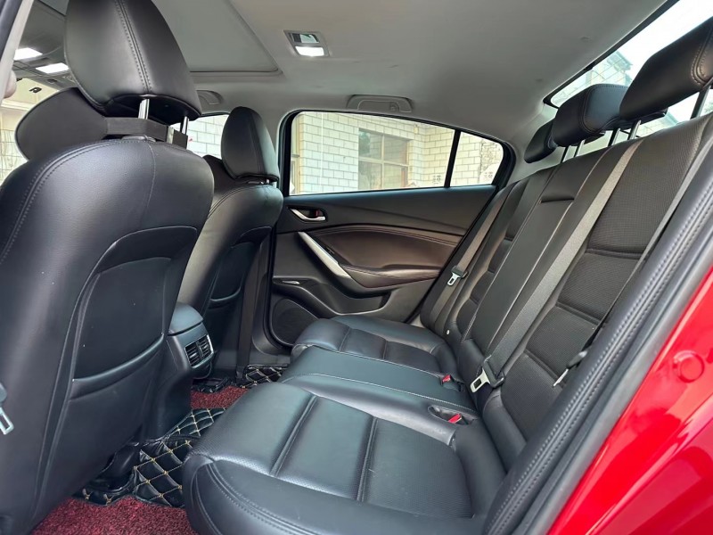 济宁16年马自达阿特兹7