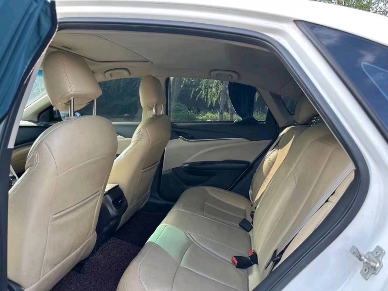 枣庄15年别克英朗6