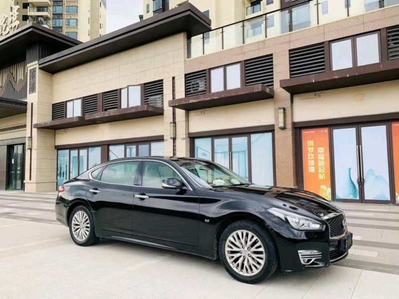 东莞15年英菲尼迪Q703