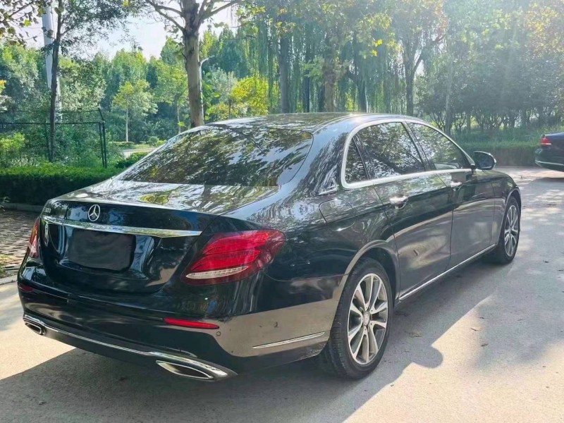 聊城17年奔驰E8