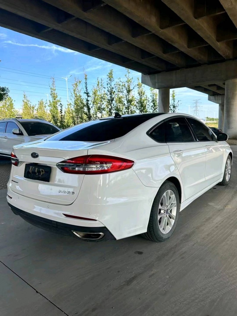 东营21年福特蒙迪欧6