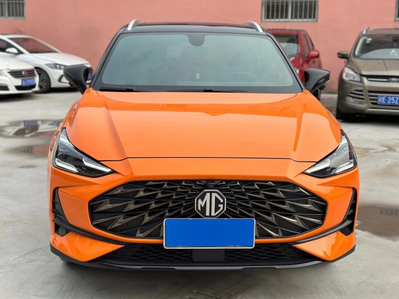 济宁22年名爵ONE1