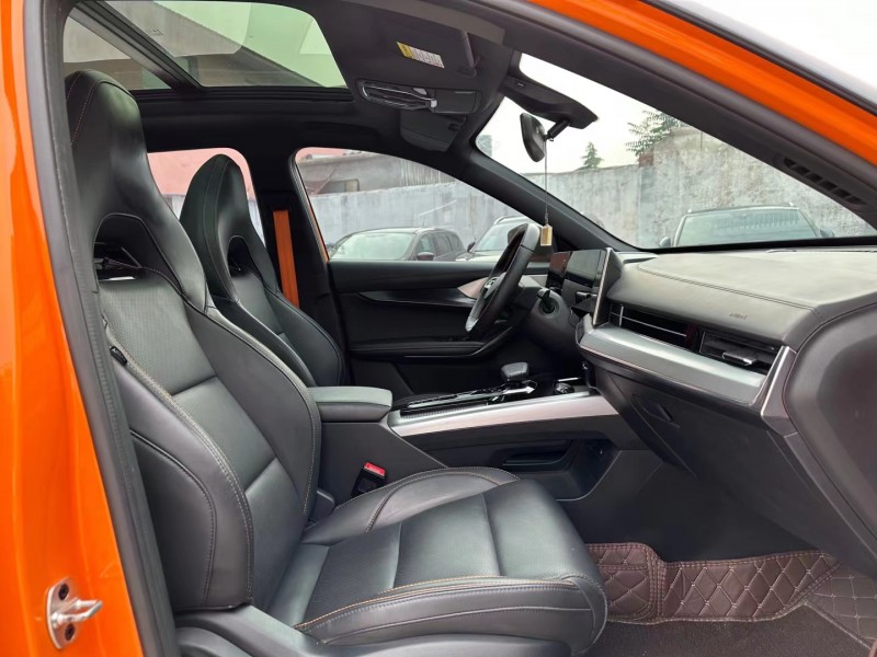 济宁22年名爵ONE5