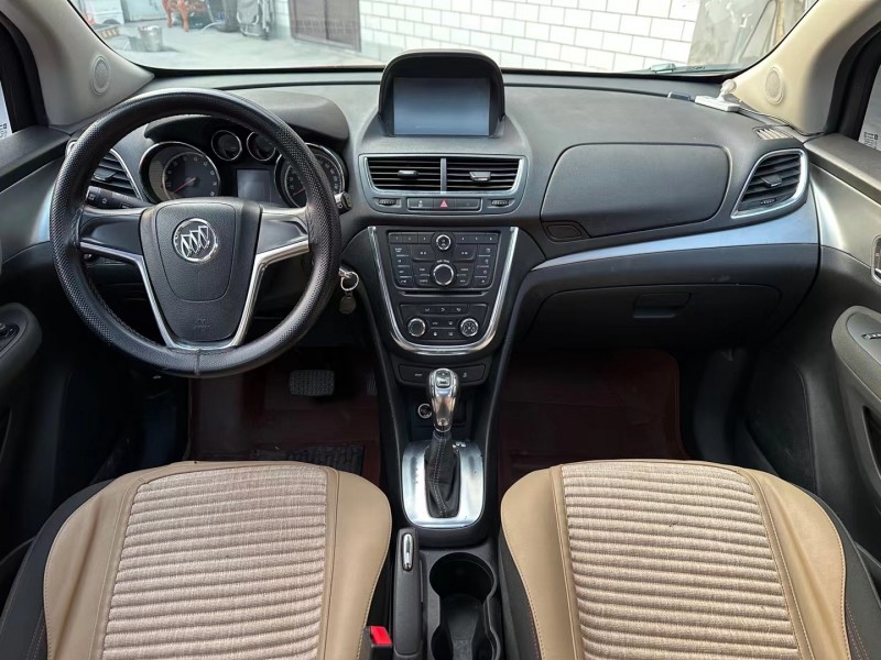 济宁14年别克昂科拉8