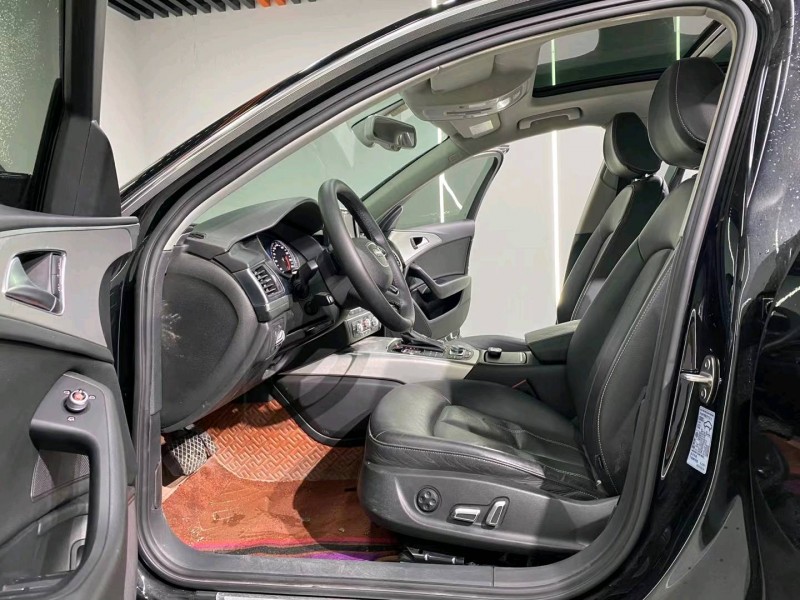 成都18年奥迪A4L4