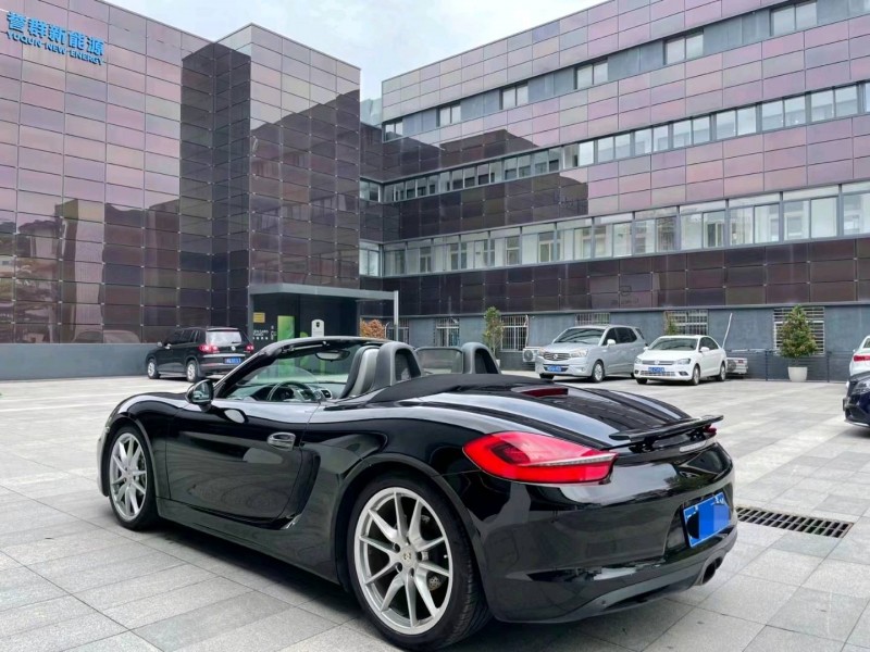 福州17年保時捷Boxster5