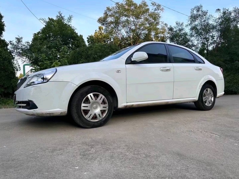 枣庄14年别克凯越5