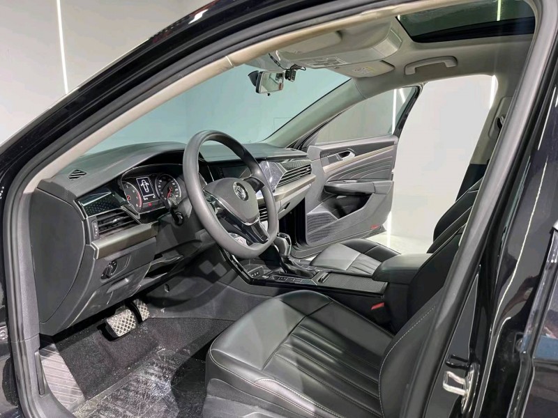 成都20年大众帕萨特4