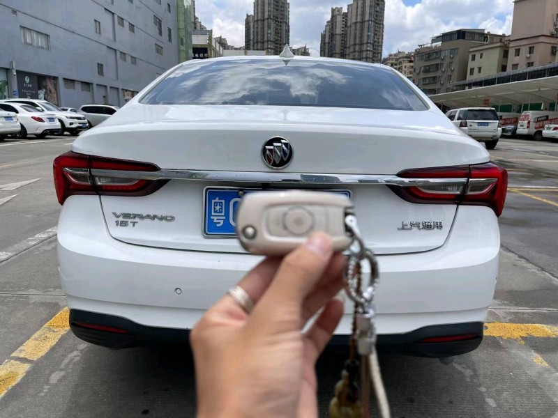 广州20年别克威朗9