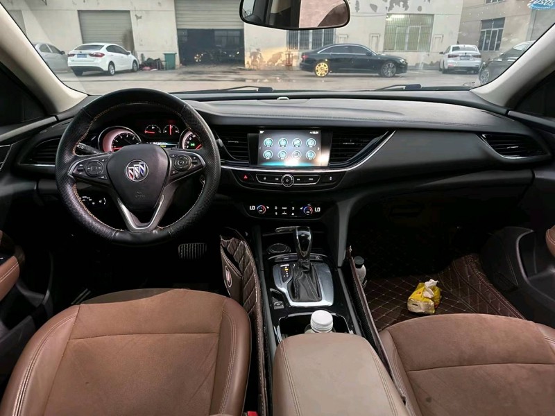 徐州19年别克君威4