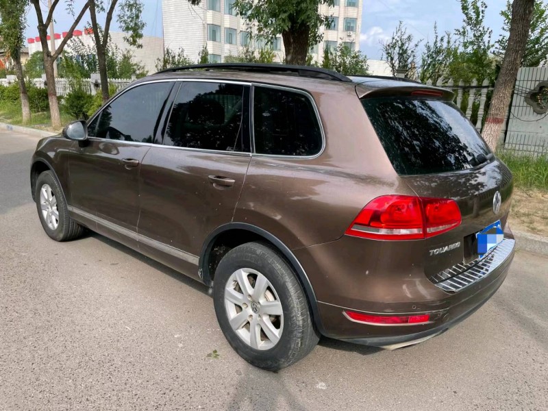 济南14年大众途锐5