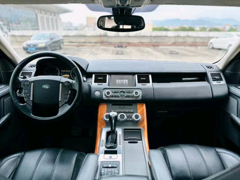 东莞15年路虎揽胜运动5