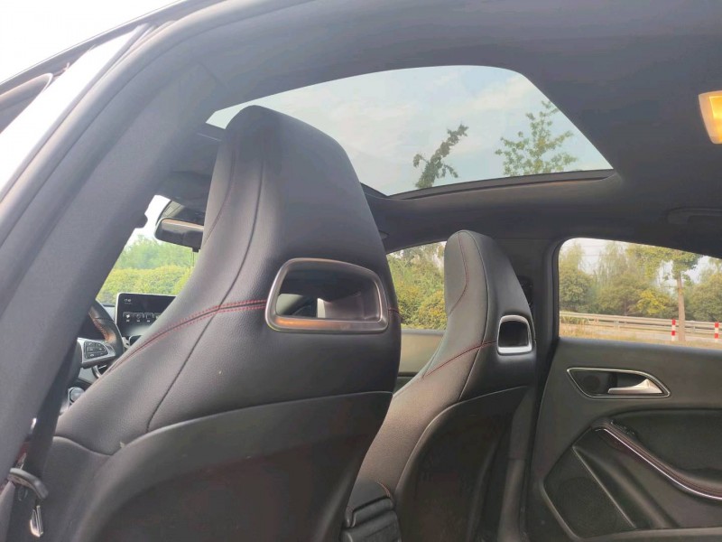 广州16年奔驰CLA6